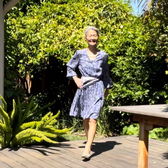 Blue flower midi dress - Picture 3 of 12